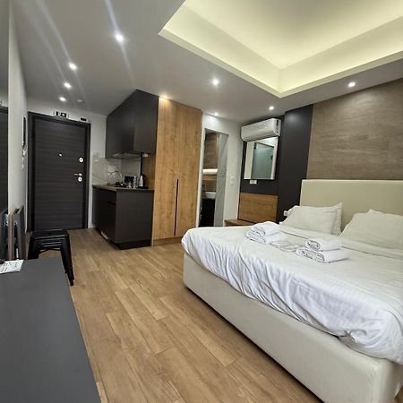 Xclusive Athens Suites Exterior photo